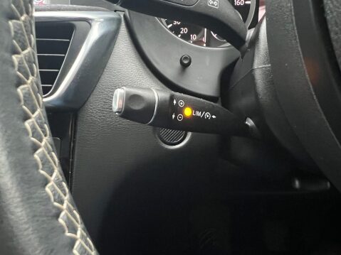 Infiniti Q30 1.6T Business Executive Hatchback 5dr Petrol Manual Euro 6 (s/s) (122 ps) 19