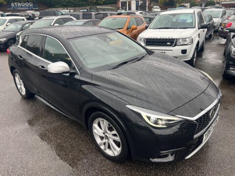 Infiniti Q30 1.6T Business Executive Hatchback 5dr Petrol Manual Euro 6 (s/s) (122 ps) 8