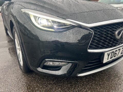 Infiniti Q30 1.6T Business Executive Hatchback 5dr Petrol Manual Euro 6 (s/s) (122 ps) 13