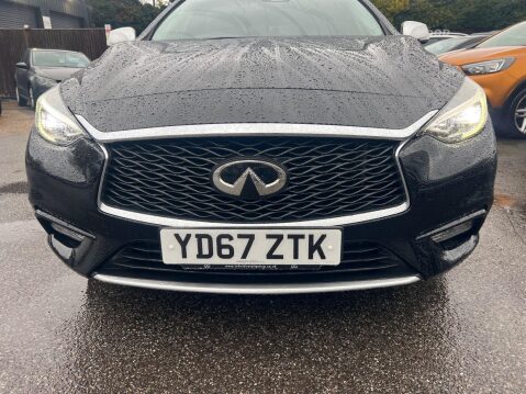 Infiniti Q30 1.6T Business Executive Hatchback 5dr Petrol Manual Euro 6 (s/s) (122 ps) 9
