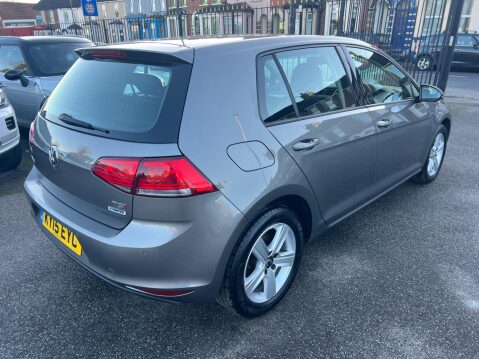 Volkswagen Golf 1.4 TSI BlueMotion Tech Match DSG Euro 5 (s/s) 5dr 6