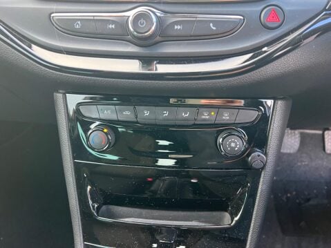 Vauxhall Astra 1.4i Turbo SRi Euro 6 5dr 31