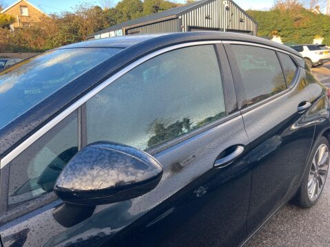 Vauxhall Astra 1.4i Turbo SRi Euro 6 5dr 15