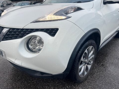 Nissan Juke 1.6 DIG-T Tekna Euro 6 (s/s) 5dr 10