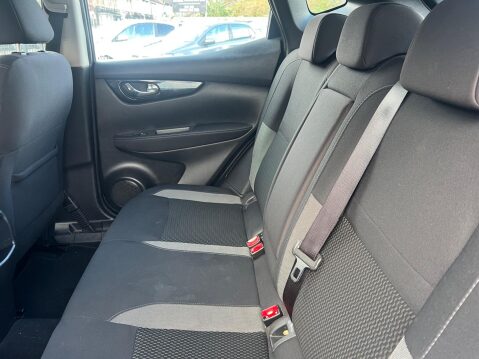 Nissan Qashqai 1.3 DIG-T Acenta Premium DCT Auto Euro 6 (s/s) 5dr 26