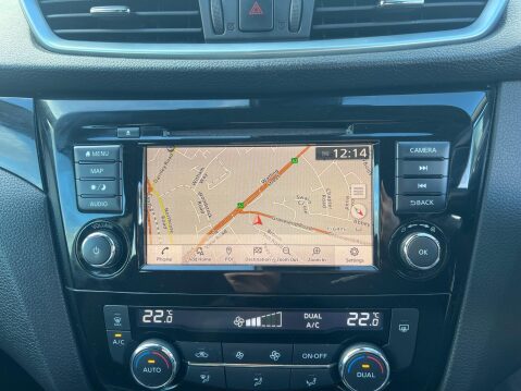 Nissan Qashqai 1.3 DIG-T Acenta Premium DCT Auto Euro 6 (s/s) 5dr 28