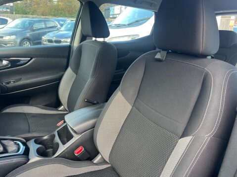 Nissan Qashqai 1.3 DIG-T Acenta Premium DCT Auto Euro 6 (s/s) 5dr 24