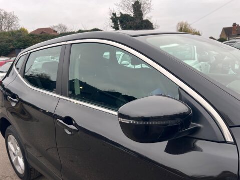 Nissan Qashqai 1.3 DIG-T Acenta Premium DCT Auto Euro 6 (s/s) 5dr 16