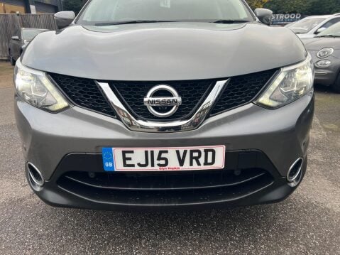 Nissan Qashqai 1.2 DIG-T Tekna 2WD Euro 6 (s/s) 5dr 9
