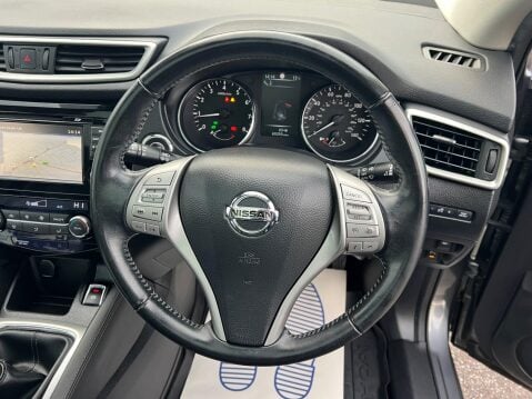 Nissan Qashqai 1.2 DIG-T Tekna 2WD Euro 6 (s/s) 5dr 19