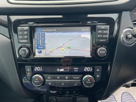 Nissan Qashqai 1.2 DIG-T Tekna 2WD Euro 6 (s/s) 5dr 37