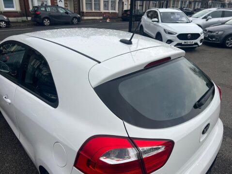 Kia Rio 1.25 1 Euro 6 3dr 15