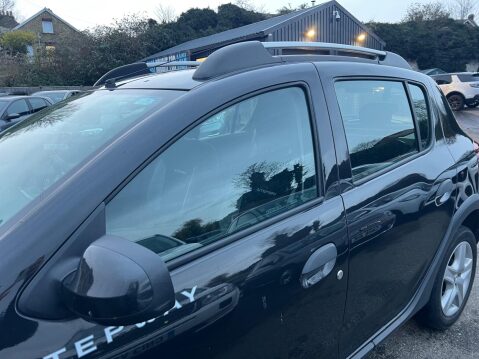 Dacia Sandero Stepway 0.9 TCe Laureate Euro 5 5dr 15