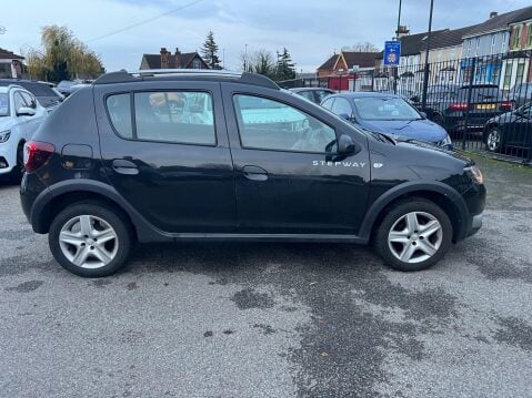 Dacia Sandero Stepway 0.9 TCe Laureate Euro 5 5dr 7