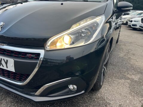 Peugeot 208 1.2 PureTech GT Line Euro 6 (s/s) 5dr 11