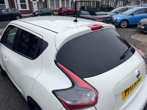 Nissan Juke 1.6 DIG-T Tekna Euro 6 (s/s) 5dr 17