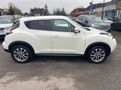 Nissan Juke 1.6 DIG-T Tekna Euro 6 (s/s) 5dr 7