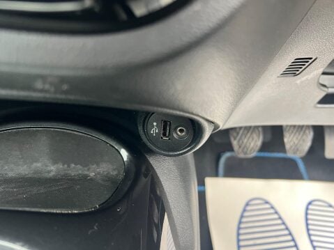 Nissan Juke 1.6 DIG-T Tekna Euro 6 (s/s) 5dr 33