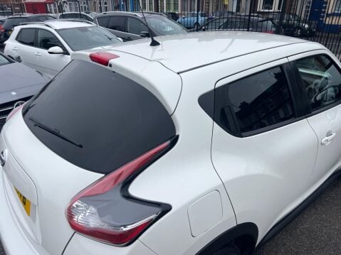 Nissan Juke 1.6 DIG-T Tekna Euro 6 (s/s) 5dr 16