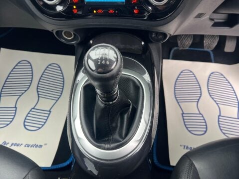 Nissan Juke 1.6 DIG-T Tekna Euro 6 (s/s) 5dr 35