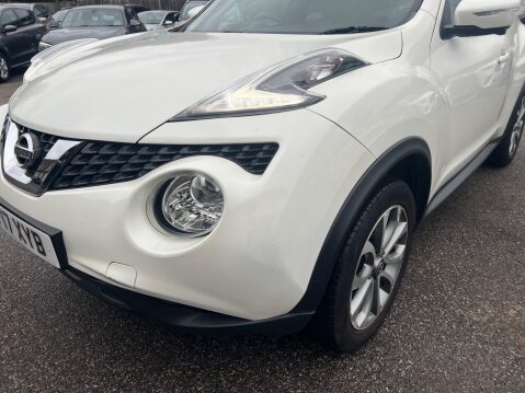Nissan Juke 1.6 DIG-T Tekna Euro 6 (s/s) 5dr 10
