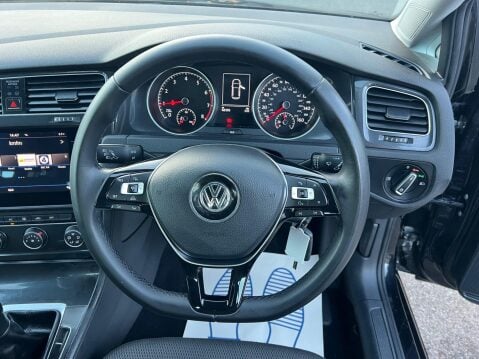 Volkswagen Golf 1.0 TSI SE Euro 6 (s/s) 5dr 28