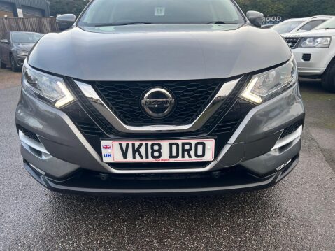 Nissan Qashqai 1.2 DIG-T N-Connecta XTRON Euro 6 (s/s) 5dr 9