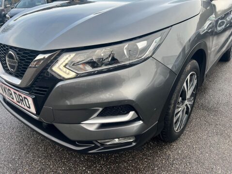 Nissan Qashqai 1.2 DIG-T N-Connecta XTRON Euro 6 (s/s) 5dr 10