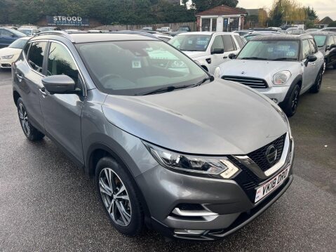 Nissan Qashqai 1.2 DIG-T N-Connecta XTRON Euro 6 (s/s) 5dr 1