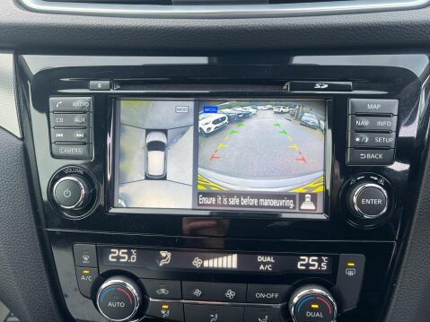 Nissan Qashqai 1.2 DIG-T N-Connecta XTRON Euro 6 (s/s) 5dr 34