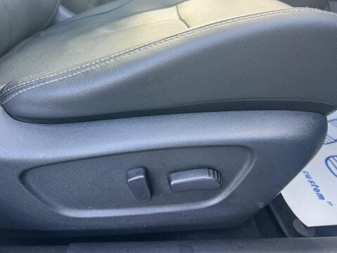 Nissan Qashqai 1.2 DIG-T Tekna 2WD Euro 5 (s/s) 5dr 32