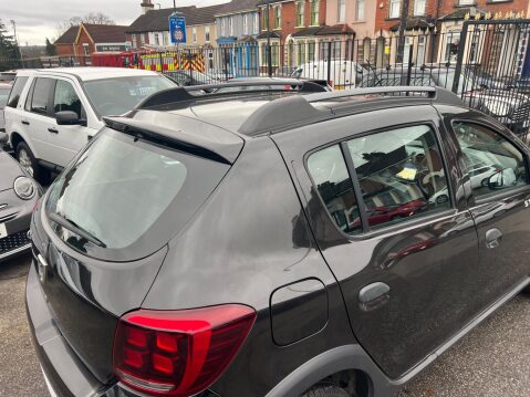 Dacia Sandero Stepway 0.9 TCe Comfort Euro 6 (s/s) 5dr 16