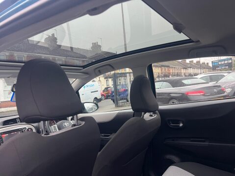 Toyota Yaris 1.33 Dual VVT-i T Spirit Euro 5 5dr 29