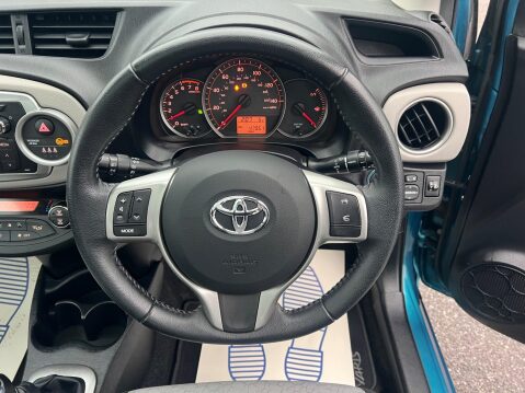 Toyota Yaris 1.33 Dual VVT-i T Spirit Euro 5 5dr 18