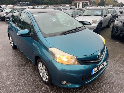 Toyota Yaris 1.33 Dual VVT-i T Spirit Euro 5 5dr 1