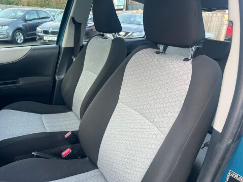 Toyota Yaris 1.33 Dual VVT-i T Spirit Euro 5 5dr 18