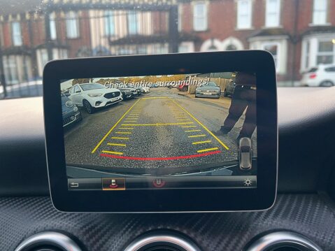 Mercedes-Benz A Class 2.1 A200d AMG Line (Premium) 7G-DCT Euro 6 (s/s) 5dr 26