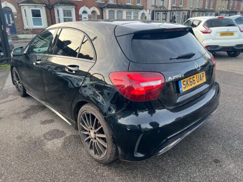 Mercedes-Benz A Class 2.1 A200d AMG Line (Premium) 7G-DCT Euro 6 (s/s) 5dr 4