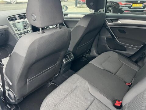 Volkswagen Golf 1.6 TDI BlueMotion Tech Match DSG Euro 6 (s/s) 5dr 25