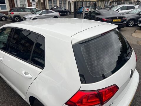 Volkswagen Golf 1.6 TDI BlueMotion Tech Match DSG Euro 6 (s/s) 5dr 15
