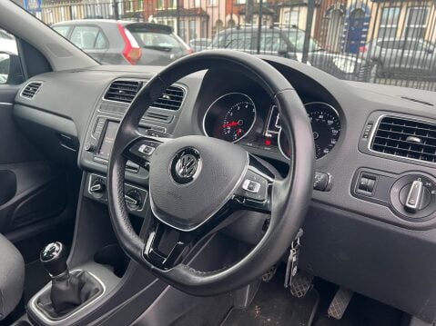 Volkswagen Polo 1.2 TSI BlueMotion Tech SE Euro 6 (s/s) 5dr 18