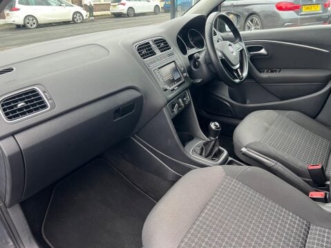 Volkswagen Polo 1.2 TSI BlueMotion Tech SE Euro 6 (s/s) 5dr 23