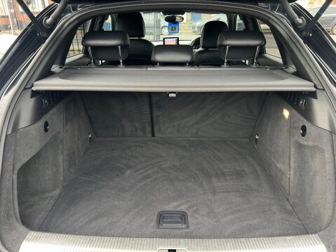 Audi Q3 2.0 TDI S line S Tronic quattro Euro 5 (s/s) 5dr 34