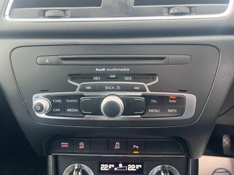 Audi Q3 2.0 TDI S line S Tronic quattro Euro 5 (s/s) 5dr 40