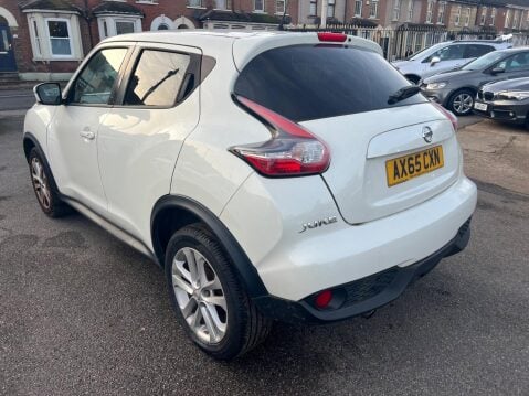 Nissan Juke 1.2 DIG-T N-Connecta Euro 6 (s/s) 5dr 4