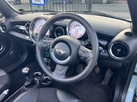 Mini Convertible 1.6 Cooper Euro 6 (s/s) 2dr 18