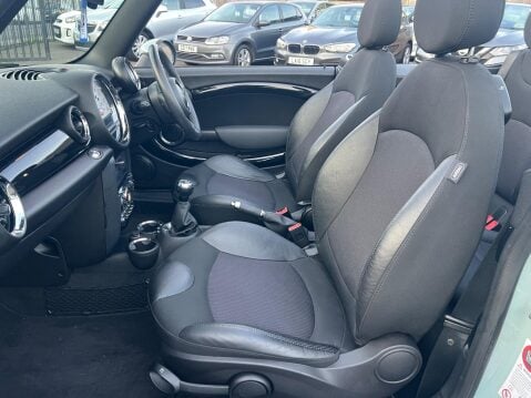 Mini Convertible 1.6 Cooper Euro 6 (s/s) 2dr 24