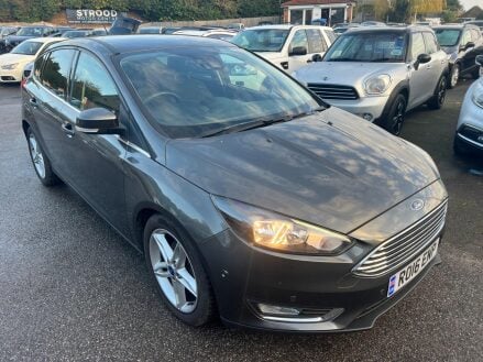 Ford Focus 1.0T EcoBoost Titanium Auto Euro 6 (s/s) 5dr