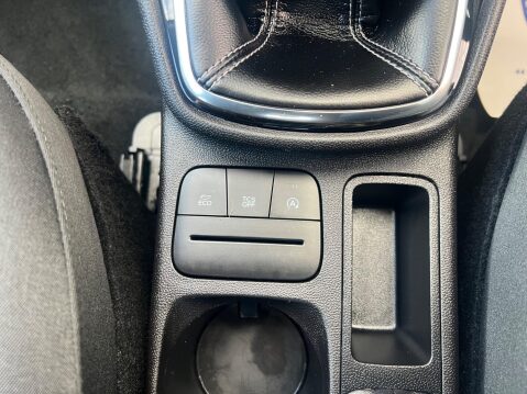 Ford Fiesta 1.0T EcoBoost Zetec Euro 6 (s/s) 3dr 28