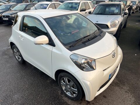 Toyota Iq 1.0 VVT-i 2 Euro 5 3dr 8